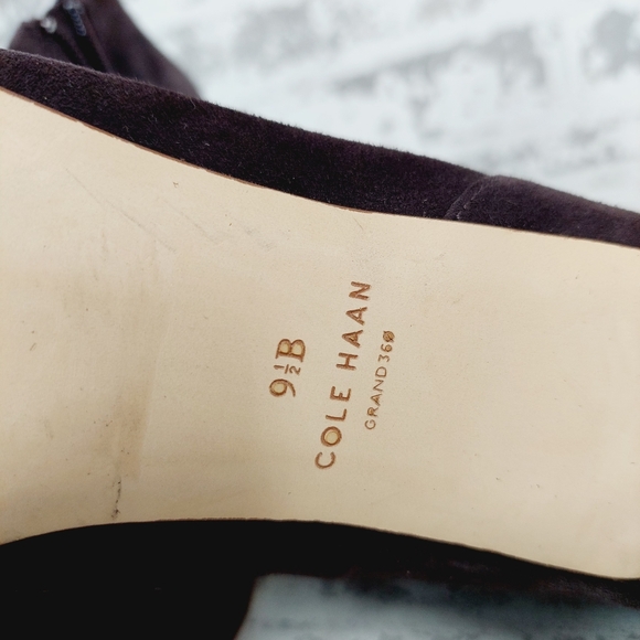 Elegant Brown Suede Women's Heels - Picture 11 of 13